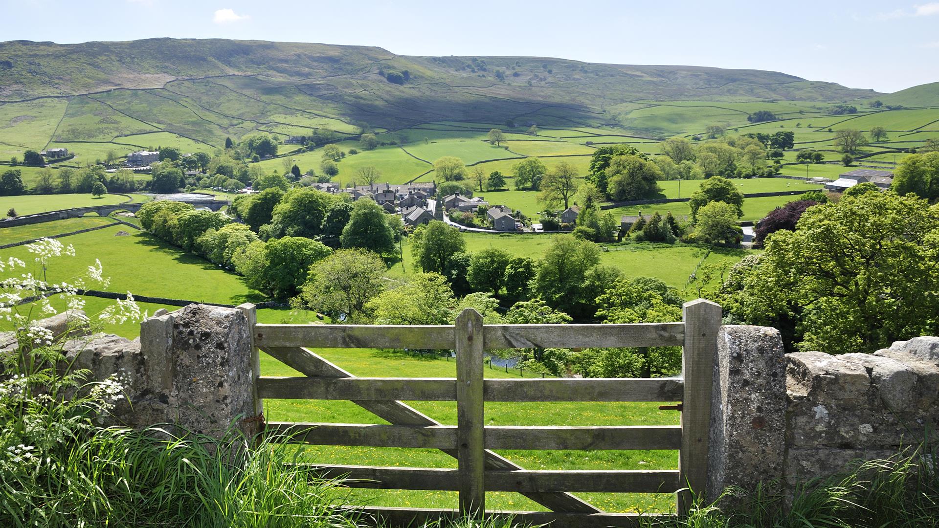 yorkshire dales coach holidays